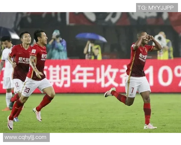 成都与武汉足球队赛后复盘分析精彩配合与战术执行的关键因素